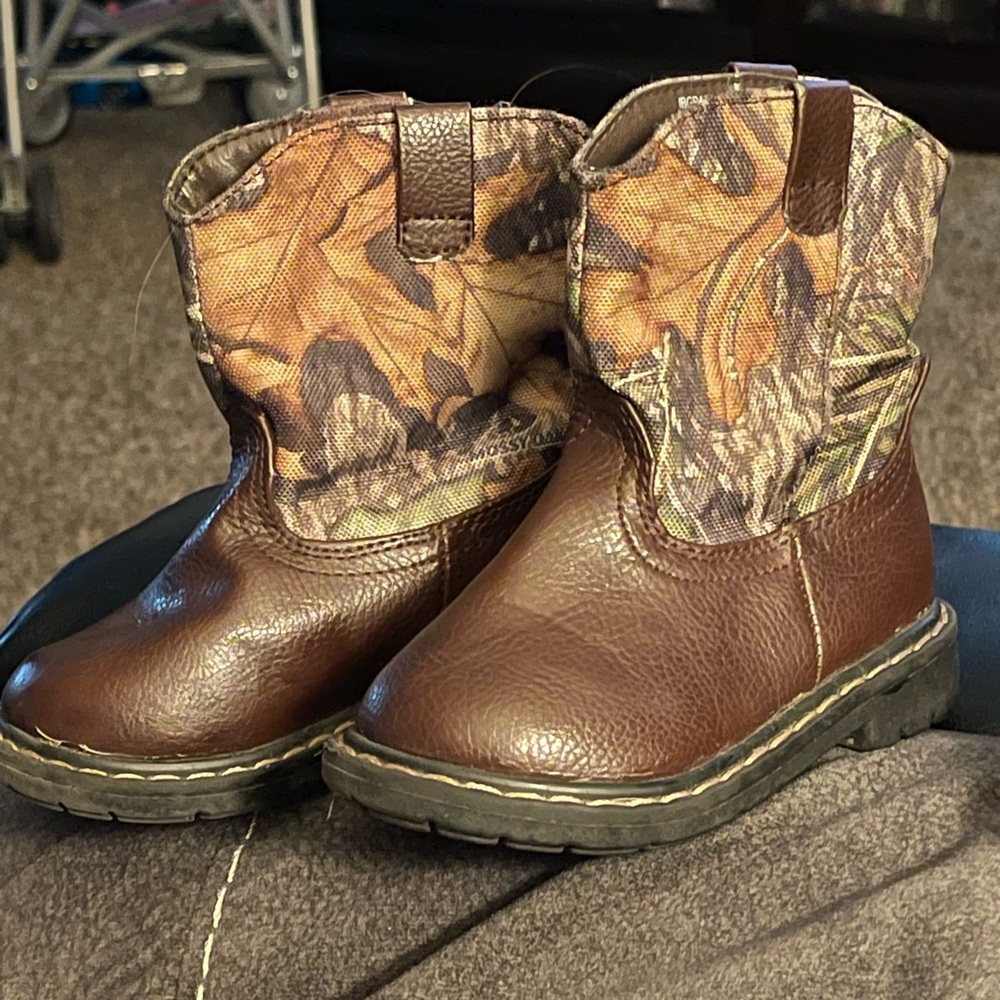 Mossy Oak by Garanimals Boot